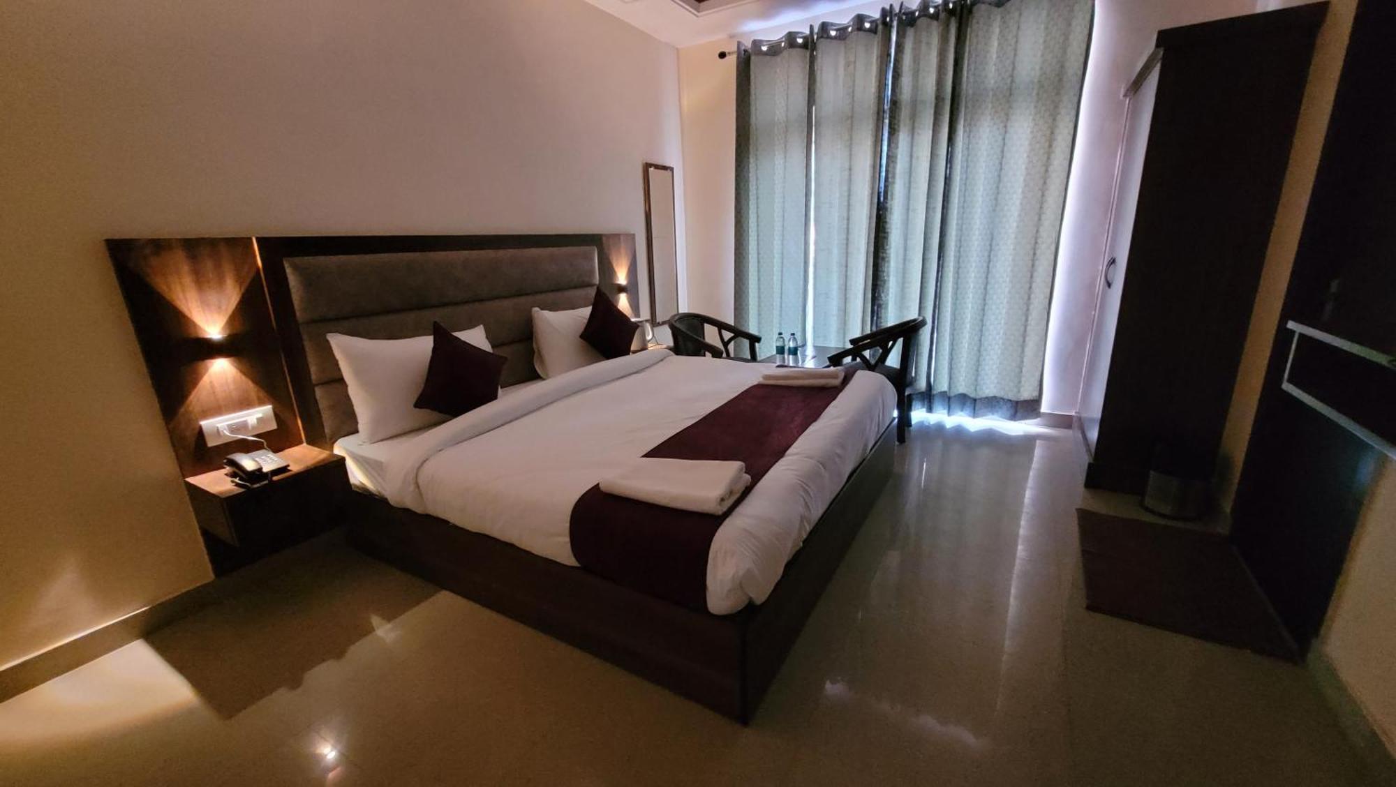 Hotel Keshav Nandan By The Shivaay Ришикеш Экстерьер фото