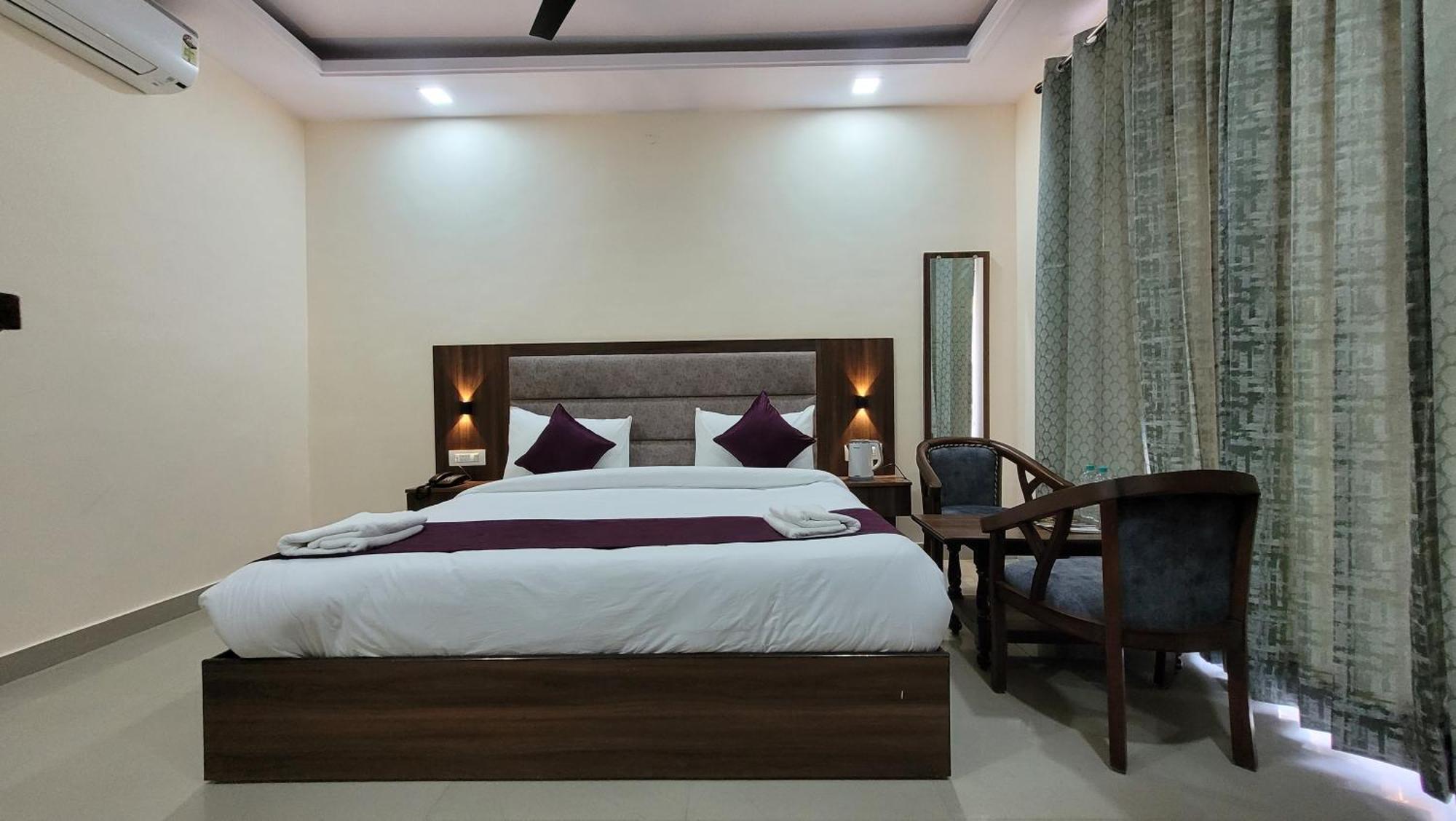 Hotel Keshav Nandan By The Shivaay Ришикеш Экстерьер фото