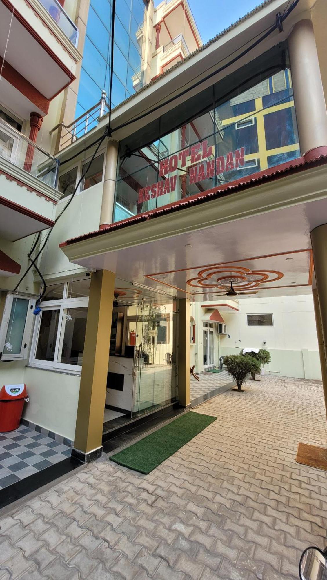 Hotel Keshav Nandan By The Shivaay Ришикеш Экстерьер фото